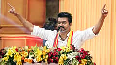 ಕೊನೆಗೂ ವಿಜಯ್​ಗೆ ಸಿಕ್ತು ಮ್ಯಾಜಿಕ್​ ನಂಬರ್: CPI, VCKಯಿಂದಲೂ ಬೆಂಬಲ; ಶೀಘ್ರ CM ಆಗಿ 'ದಳಪತಿ' ಪ್ರಮಾಣ!