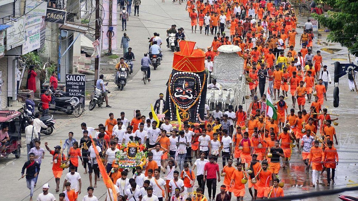 ಕುಡಿದ ಮತ್ತಿನಲ್ಲಿ ವಾಹನ ಚಾಲನೆ, ಡಿಕ್ಕಿ: ಕನ್ವಾರಿಯಾಗಳಿಂದ ಚಾಲಕನಿಗೆ ಥಳಿತ!