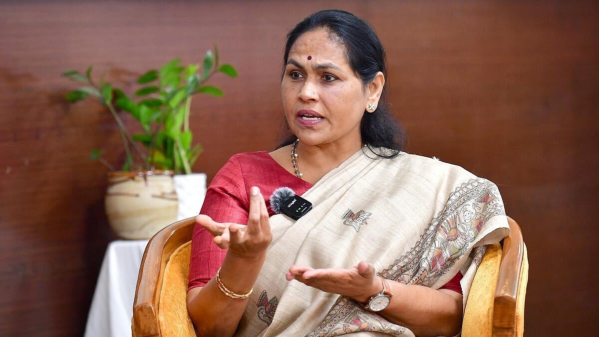 ಬೆಂಗಳೂರು ಉತ್ತರ ವಲಯದಲ್ಲಿ 3ನೇ ಪಾಸ್ ಪೋರ್ಟ್ ಸೇವಾ ಕೇಂದ್ರ ಸ್ಥಾಪನೆಗೆ ಶೋಭಾ ಕರಂದ್ಲಾಜೆ ಒತ್ತಾಯ!