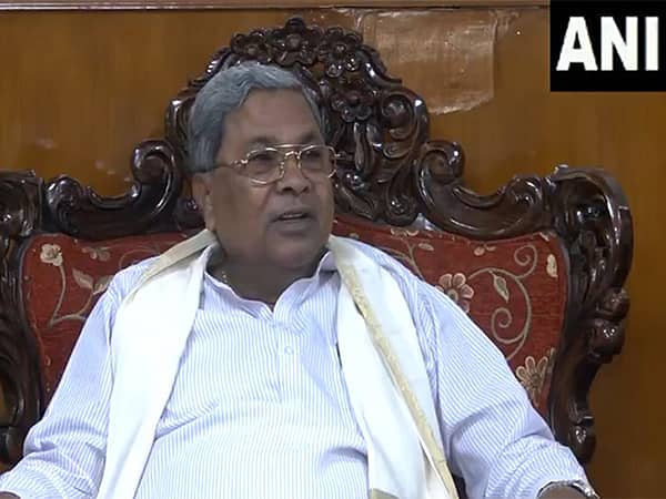 RSS ವಿರುದ್ಧ ದಾಳಿ ಮಾಡಿದ್ರೆ ಸಿದ್ದರಾಮಯ್ಯ 'ಸಿಎಂ' ಕುರ್ಚಿ ಉಳಿಯುವುದು 'ಗ್ಯಾರಂಟಿ'!
