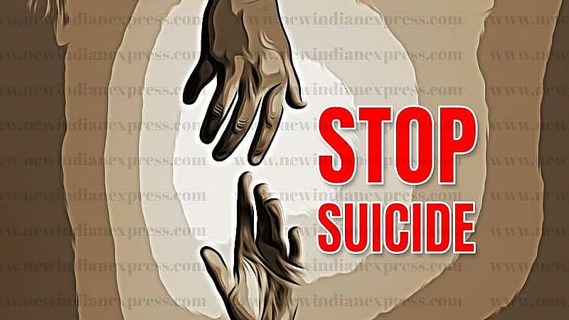 ಚಿಕ್ಕಬಳ್ಳಾಪುರ: ಮರಕ್ಕೆ ನೇಣುಬಿಗಿದ ಸ್ಥಿತಿಯಲ್ಲಿ ಯುವತಿ ಶವ ಪತ್ತೆ, ಆತ್ಮಹತ್ಯೆಯ ಶಂಕೆ!