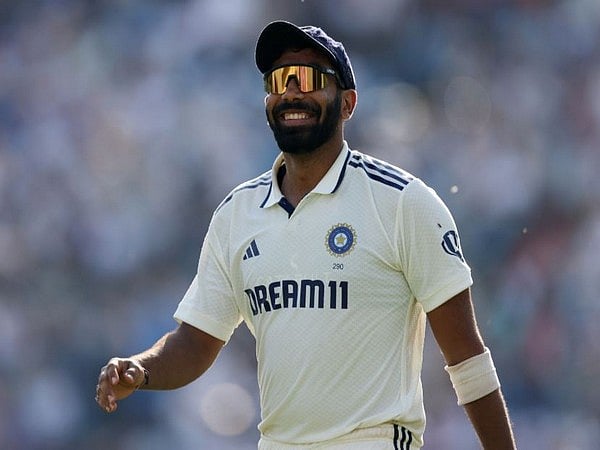 ವಾಸಿಂ ಅಕ್ರಮ್ ಜೊತೆಗೆ ಹೋಲಿಕೆ; 'ಬುಮ್ರಾ ನಮ್ಮೆಲ್ಲರಿಗಿಂತ ಉತ್ತಮ' ಎಂದ ಪಾಕ್ ದಂತಕಥೆ!