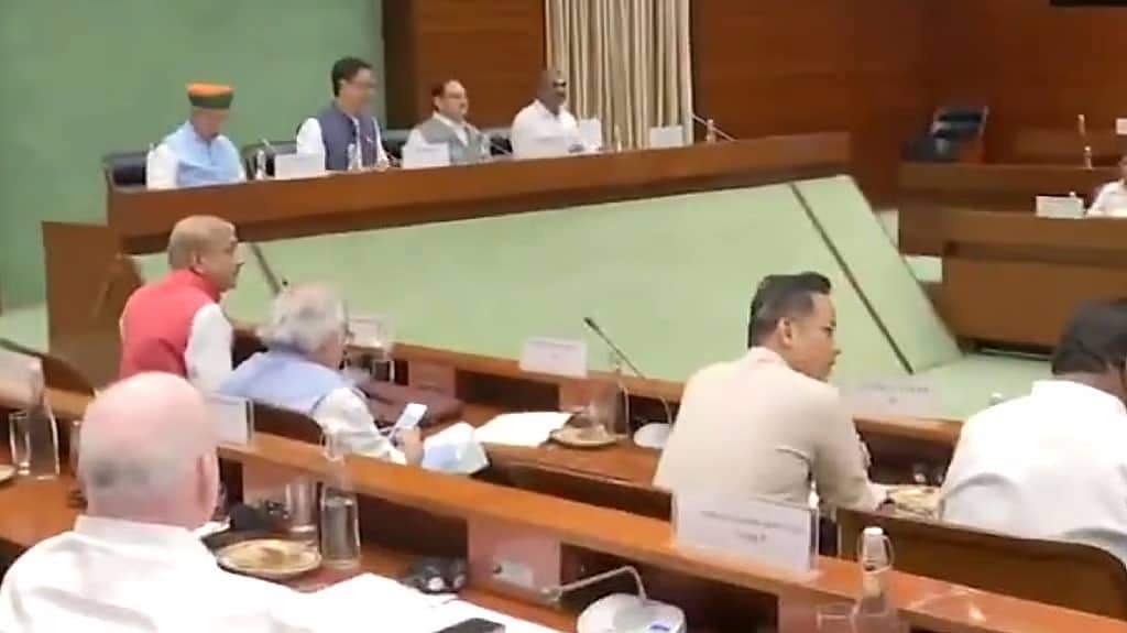 ಮುಂಗಾರು ಅಧಿವೇಶನ ಮುನ್ನ ಸರ್ಕಾರದಿಂದ ಸರ್ವಪಕ್ಷ ಸಭೆ; ಬಿಹಾರ SIR, Op Sindoor ಪ್ರತಿಪಕ್ಷಗಳ ಪ್ರಮುಖ ಅಜೆಂಡಾ