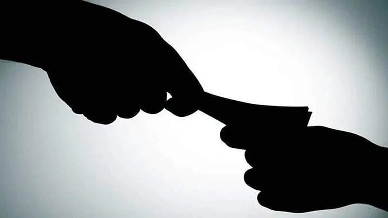 GST ನೋಟಿಸ್: ಸಹಾಯ ಮಾಡುವ ನೆಪದಲ್ಲಿ ಅಧಿಕಾರಿಗಳು-ಮಧ್ಯವರ್ತಿಗಳಿಂದ ಲಂಚಕ್ಕೆ ಬೇಡಿಕೆ; ಸಹಾಯವಾಣಿ ಆರಂಭ