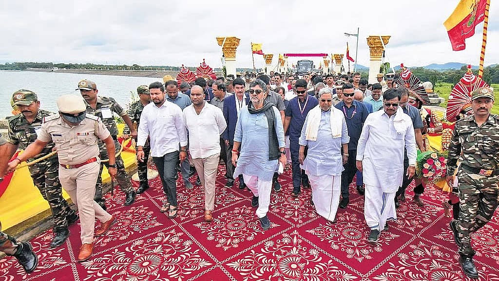 ಕೈಗಾರಿಕೋದ್ಯಮಿಗಳನ್ನು ಕರ್ನಾಟಕದಿಂದ ದೂರವಿಡುವ ಆಂಧ್ರ ಪ್ರದೇಶದ ಪ್ರಯತ್ನ ಫಲ ನೀಡಲ್ಲ: ಸಿಎಂ ಸಿದ್ದರಾಮಯ್ಯ