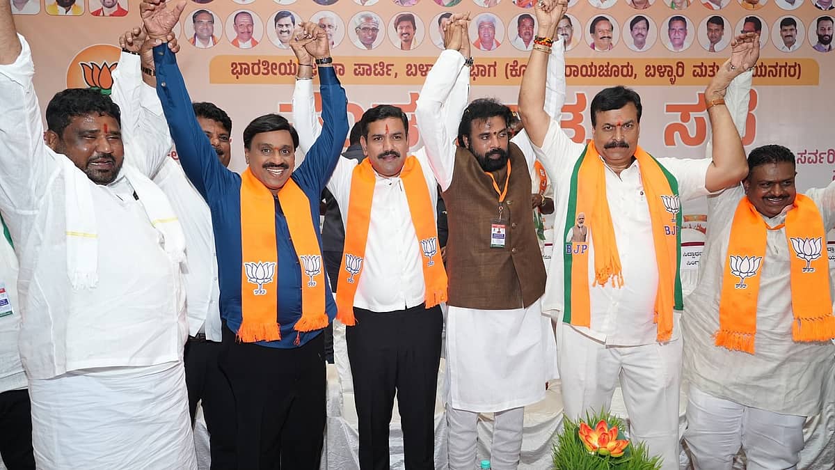 'ದೂರಾಗದ ಸ್ನೇಹಿತರು ನಾವು': ವೈಮನಸ್ಸು ಬದಿಗೊತ್ತಿ ಜನಾರ್ಧನ ರೆಡ್ಡಿ- ಶ್ರೀರಾಮುಲು ಮತ್ತೆ ಒಂದು!