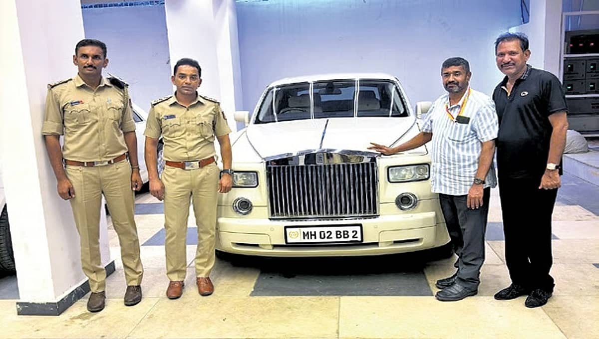 RTO ದಾಳಿ: 2 ರೋಲ್ಸ್ ರಾಯ್ಸ್ ಕಾರುಗಳಿಗೆ 40 ಲಕ್ಷ ರೂ ತೆರಿಗೆ ಪಾವತಿಸಿದ KGF ಬಾಬು