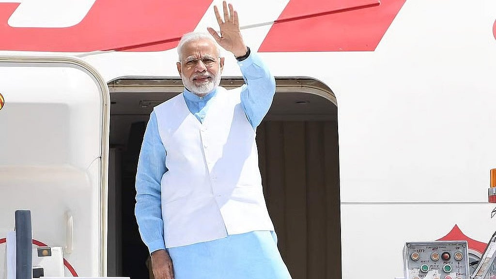 ಪ್ರಧಾನಿ ಮೋದಿ ವಿದೇಶ ಪ್ರವಾಸ: 5 ವರ್ಷಗಳಲ್ಲಿ 350 ಕೋಟಿ ರೂ ವೆಚ್ಚ..!