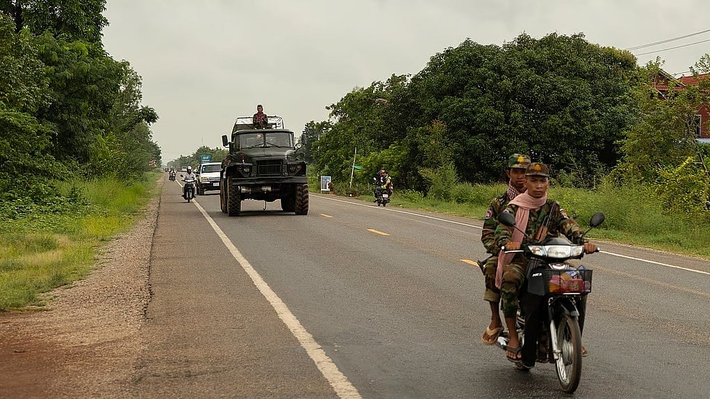 Cambodia-Thailand war: ಕದನ ವಿರಾಮಕ್ಕೆ ಉಭಯ ರಾಷ್ಟ್ರಗಳು ಒಪ್ಪಿಗೆ; ಆದರೂ ಗಡಿಯಲ್ಲಿ ನಿಂತಿಲ್ಲ ಸಂಘರ್ಷ..!