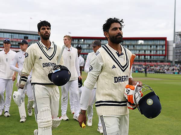England vs India: 'ಅದ್ಭುತ ಕಂಬ್ಯಾಕ್'; ಟೀಂ ಇಂಡಿಯಾ ಕುರಿತು ಸಚಿನ್ ತೆಂಡೂಲ್ಕರ್, ವಿವಿಎಸ್ ಲಕ್ಷ್ಮಣ್ ಶ್ಲಾಘನೆ