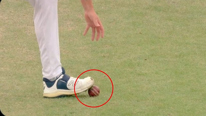 Cricket: England ಆಟಗಾರ Brydon Carse ವಿರುದ್ಧ Ball tampering ಆರೋಪ? Video Viral