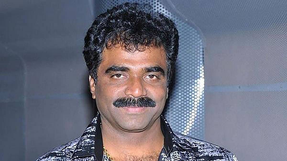ಅಶ್ಲೀಲ ಸಂದೇಶ: ನಟಿ ರಮ್ಯಾಗೆ ಅಪಾರ ಬೆಂಬಲ; ಆರೋಪಿಗಳಿಗೆ ಶಿಕ್ಷೆ ಆಗ್ಬೇಕು ಎಂದ ರಾಕ್ಲೈನ್!