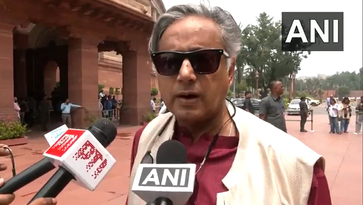 25% US tariff: ಭಾರತದ ಆರ್ಥಿಕತೆ ಚೀನಾದಂತೆ ಸಂಪೂರ್ಣ ರಫ್ತನ್ನು ಅವಲಂಬಿಸಿಲ್ಲ, ನಮಗೆ ಬೇರೆ ಆಯ್ಕೆಗಳಿವೆ- ಶಶಿ ತರೂರ್; Video
