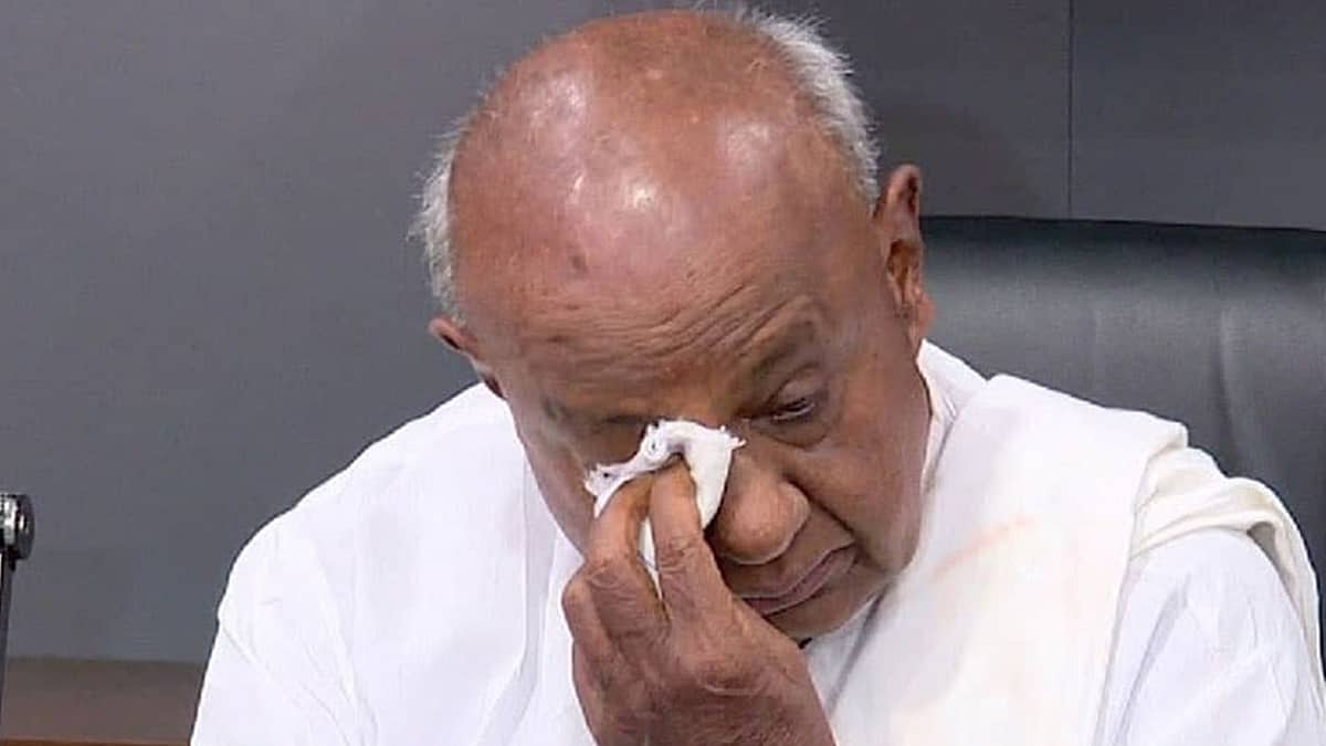 ನೈಸ್ ಪ್ರಕರಣ: ರಿಟ್ ಅರ್ಜಿಯಲ್ಲಿ ನನ್ನ ಹೆಸರು ಉಲ್ಲೇಖ; ಈ ಇಳಿ ವಯಸ್ಸಿನಲ್ಲೂ ನಾನು ಕೋರ್ಟ್ ಅಲೆಯಬೇಕೇ? ದೇವೇಗೌಡ ಬೇಸರ