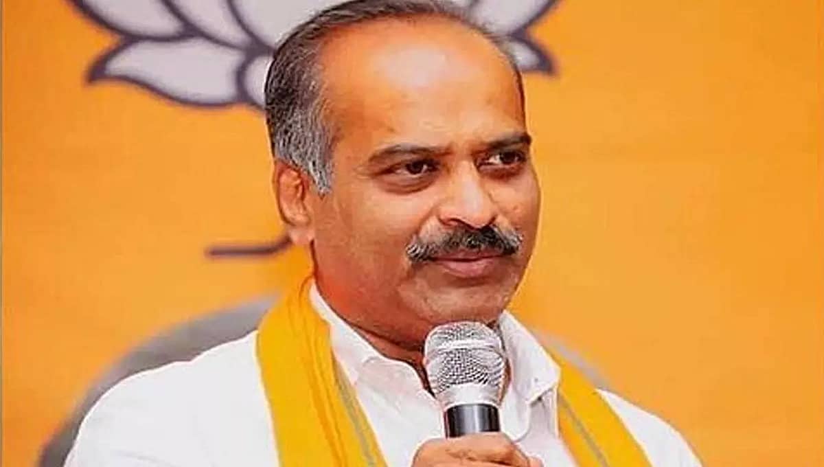 ಹಿಂದೂಗಳು ಬಿಜೆಪಿಗೆ ಮತ ಹಾಕಿದ್ರೆ ವಂಚನೆ; ಅಲ್ಪಸಂಖ್ಯಾತರು ಕಾಂಗ್ರೆಸ್ಗೆ ವೋಟ್ ಮಾಡಿದ್ರೆ ಜಾತ್ಯತೀತತೆ: ಪಿ.ಸಿ ಮೋಹನ್ ಟಾಂಗ್