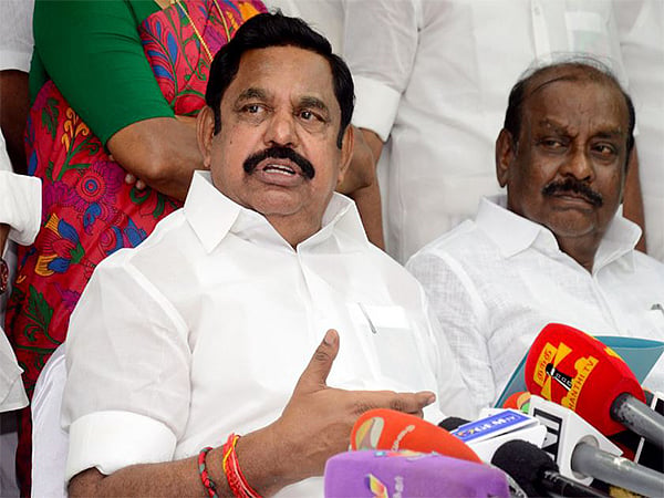 ಇದು 'ವೈಜ್ಞಾನಿಕ ವಂಚನೆ', ಜನರ ಗಮನ ಬೇರೆಡೆ ಸೆಳೆಯುವ ತಂತ್ರ: TVK ಸರ್ಕಾರದ ಕ್ರಮ ಟೀಕಿಸಿದ AIADMK ಮುಖ್ಯಸ್ಥ