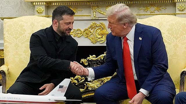 Zelenskyy-Trump ಮಾತುಕತೆ: ಯುದ್ಧ ನಿಲ್ಲುತ್ತದೆ; 'ಎಲ್ಲವೂ ಸರಿಯಾದರೆ' ಪುಟಿನ್ ಜೊತೆ ತ್ರಿಪಕ್ಷೀಯ ಮಾತುಕತೆ; ಟ್ರಂಪ್ ಸುಳಿವು!