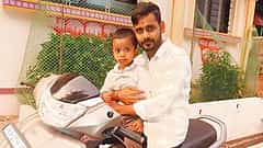 ಧಾರವಾಡ: ಥಿನ್ನರ್‌ ಬಾಟಲಿ ಜಾರಿ ಬಿದ್ದು ಮನೆಗೆ ಬೆಂಕಿ; ತಂದೆ-ಮಗು ಸಾವು