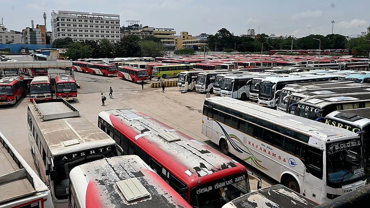 KSRTC ಗೆ ಗೋಲ್ಡನ್ ಬುಕ್ ಆಫ್ ವರ್ಲ್ಡ್ ರೆಕಾರ್ಡ್ಸ್ ಗರಿ: 504 ಕೋಟಿ ಮಹಿಳಾ ಮಣಿಗಳ ಪ್ರಯಾಣ!