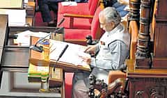 ಮೇಲ್ಮನೆಯಲ್ಲಿ 45 ವರ್ಷ ಪೂರೈಸಿದ ಬಸವರಾಜ ಹೊರಟ್ಟಿ: ಪಕ್ಷಾತೀತವಾಗಿ ಅಭಿನಂದನೆ; ಯಶಸ್ಸಿನ ಗುಟ್ಟು ಬಿಚ್ಚಿಟ್ಟ ಸಭಾಪತಿ