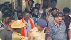 Dharmasthala: ಮಹೇಶ್ ತಿಮರೋಡಿ ವಶಕ್ಕೆ ಪಡೆದ ಬ್ರಹ್ಮಾವರ ಪೊಲೀಸರು; Video