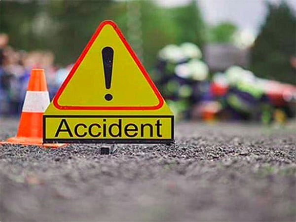 ಪಾಟ್ನಾ: ಆಟೋರಿಕ್ಷಾ-ಟ್ರಕ್ ಮುಖಾಮುಖಿ ಡಿಕ್ಕಿ; ಏಳು ಮಹಿಳೆಯರು ಸೇರಿ ಎಂಟು ಮಂದಿ ಸಾವು, ನಾಲ್ವರಿಗೆ ಗಾಯ