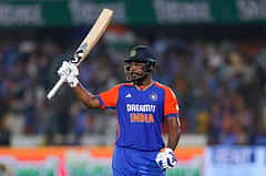 11 ವರ್ಷಗಳ ನಂತರ T20 ವಿಶ್ವಕಪ್‌ಗೆ ಸಂಜು ಸ್ಯಾಮ್ಸನ್ ಪದಾರ್ಪಣೆ; ಕ್ರೀಸ್‌ನಲ್ಲಿ ಕಳೆದದ್ದು ಕೇವಲ 11 ನಿಮಿಷ!