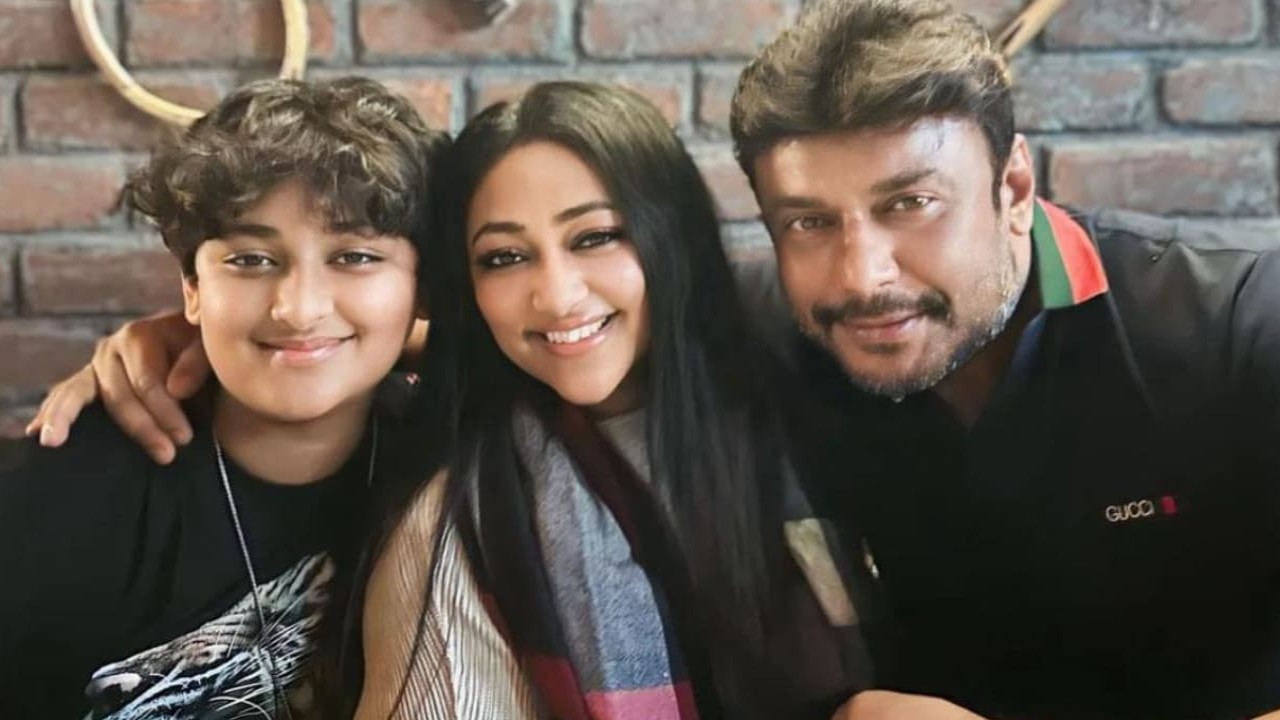 Actor Darshan ಪತ್ನಿ-ಮಗನ ವಿರುದ್ದ ಅಶ್ಲೀಲ ಪೋಸ್ಟ್: ಕ್ರಮಕ್ಕೆ ಆಗ್ರಹಿಸಿ ಮಹಿಳಾ ಆಯೋಗ ಪತ್ರ