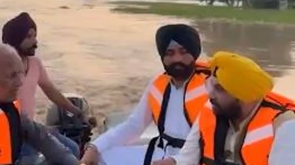 ಪ್ರವಾಹ ಪರಿಶೀಲನೆ ವೇಳೆ ಪಂಜಾಬ್ ಸಚಿವರಿಂದ 'ಐಷಾರಾಮಿ ಕ್ರೂಸ್ ಟ್ರಿಪ್' ಬಗ್ಗೆ ಚರ್ಚೆ: ಪ್ರತಿಪಕ್ಷಗಳು ಕಿಡಿ