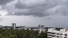 Rain Alert: ರಾಜ್ಯಾದ್ಯಂತ ಮುಂದಿನ 5 ದಿನ ಭಾರಿ ಮಳೆ; ಬೆಂಗಳೂರು, ಕರಾವಳಿ ಕರ್ನಾಟಕಕ್ಕೆ ಹವಾಮಾನ ಇಲಾಖೆ ಎಚ್ಚರಿಕೆ!