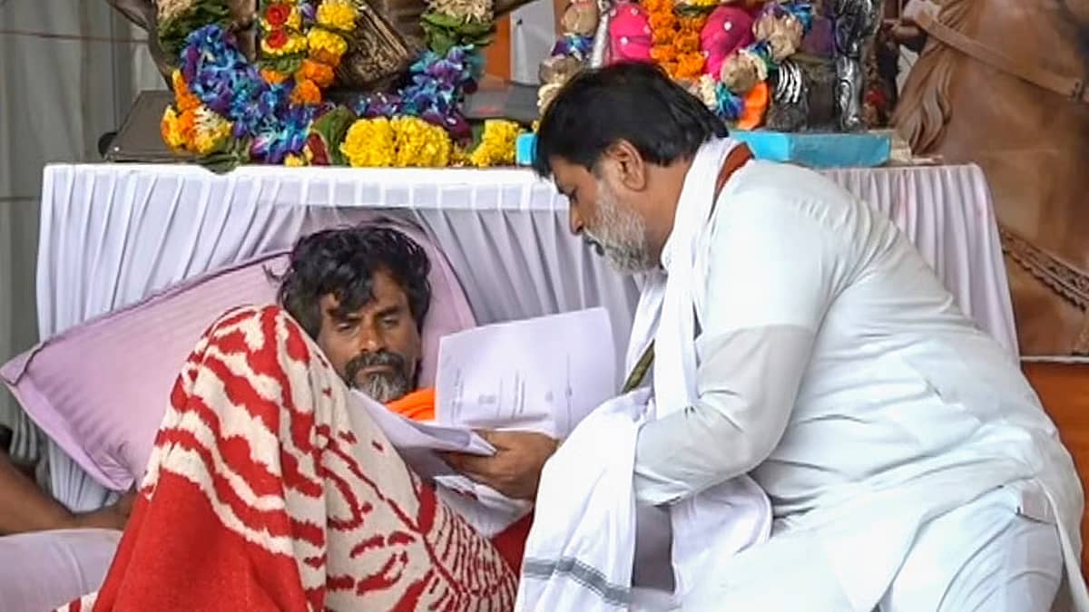 'ನಾವು ಗೆದ್ದಿದ್ದೇವೆ': ಬೇಡಿಕೆ ಈಡೇರಿಸಲು ಮಹಾರಾಷ್ಟ್ರ ಸರ್ಕಾರ ಒಪ್ಪಿಗೆ; ಮನೋಜ್ ಜರಂಗೆ ಉಪವಾಸ ಸತ್ಯಾಗ್ರಹ ಅಂತ್ಯ; Video