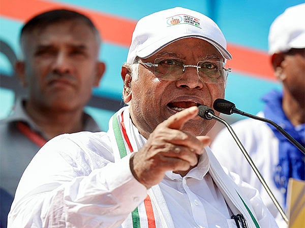 'ಮತಗಳ್ಳತನ' ವಿಷಯದಲ್ಲಿ ಚುನಾವಣಾ ಆಯೋಗ ನಿರ್ಣಾಯಕ ಮಾಹಿತಿಯನ್ನು ಮರೆಮಾಚಿದೆ: ಮಲ್ಲಿಕಾರ್ಜುನ ಖರ್ಗೆ