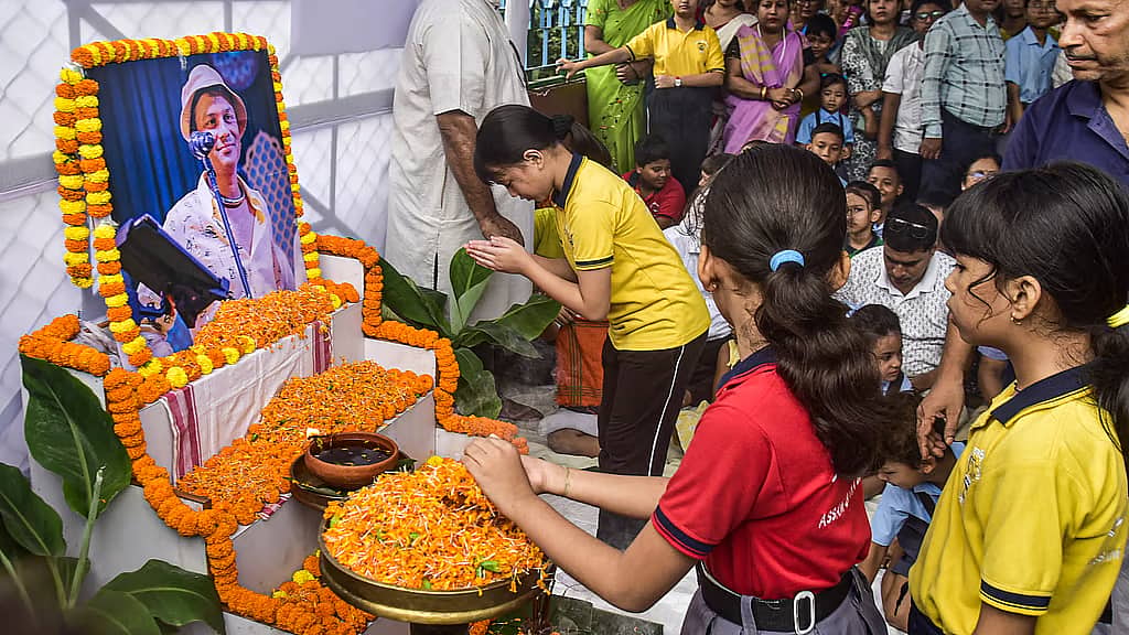 ಗಾಯಕ ಜುಬೀನ್ ಗರ್ಗ್ ಪಾರ್ಥಿವ ಶರೀರ ಇಂದು ದೆಹಲಿಗೆ; ಅಸ್ಸಾಂನಲ್ಲಿ ಮೂರು ದಿನ ಶೋಕಾಚರಣೆ