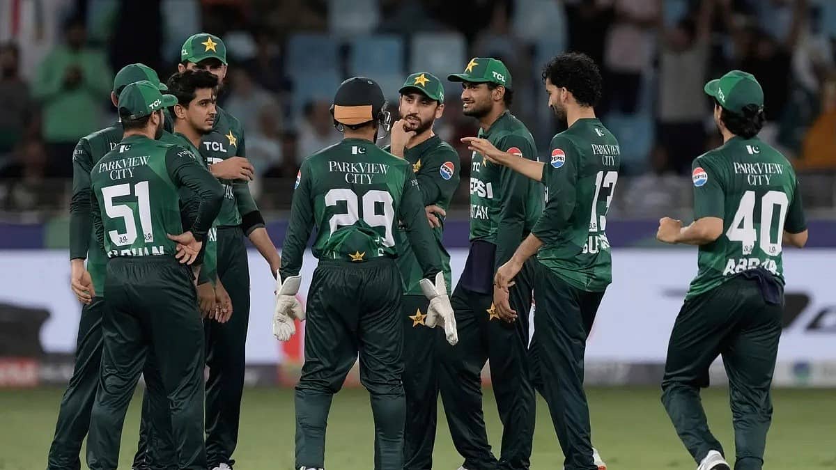 Asia Cup 2025: ಭಾರತ ವಿರುದ್ಧದ ಪಂದ್ಯಕ್ಕೂ ಮುನ್ನ 6-0 ಎಂದು ಕೂಗಿ ವಿಕೃತ ಮನಸ್ಥಿತಿ ಹೊರಹಾಕಿದ ಪಾಕ್ ಆಟಗಾರರು!