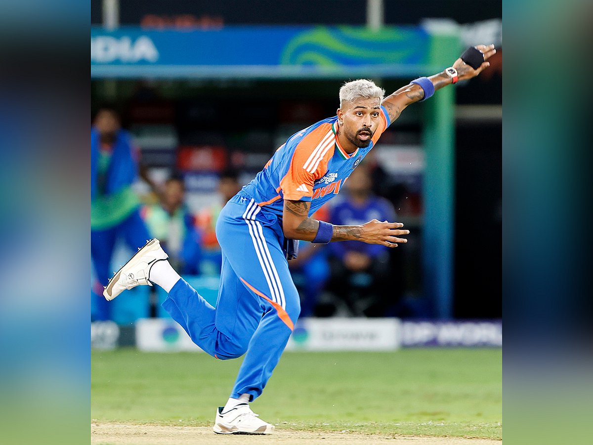 ಭಾರತ vs ಆಸ್ಟ್ರೇಲಿಯಾ ಏಕದಿನ ಸರಣಿಗೂ ಮುನ್ನ ಟೀಂ ಇಂಡಿಯಾಗೆ ಆಘಾತ; ಆಲ್‌ರೌಂಡರ್ ಹಾರ್ದಿಕ್ ಪಾಂಡ್ಯ ಔಟ್?