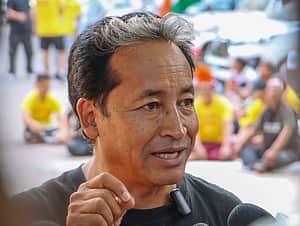 ವಿದೇಶಿ ದೇಣಿಗೆ ನಿಯಂತ್ರಣ ಕಾಯ್ದೆ ಉಲ್ಲಂಘನೆ: Sonam Wangchuk ಸಂಸ್ಥೆ ಪರವಾನಗಿ ರದ್ದುಪಡಿಸಿದ ಕೇಂದ್ರ ಸರ್ಕಾರ
