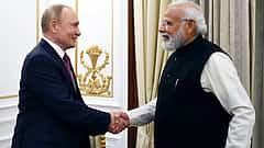 Putin-Modi: ಮೋದಿ ನಾಯಕತ್ವದ ಭಾರತ ಅತ್ಯಧಿಕ ಆರ್ಥಿಕ ಬೆಳವಣಿಗೆ; ವ್ಲಾಡಿಮಿರ್ ಪುಟಿನ್ ಶ್ಲಾಘನೆ