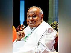 ಗ್ಯಾರಂಟಿ ಯೋಜನೆಗಳಿಂದ ರಾಜ್ಯದ ಆರ್ಥಿಕ ಸ್ಥಿತಿ ಹದಗೆಟ್ಟಿದೆ, ಸರ್ಕಾರದ ಬಳಿ ಹಣವಿಲ್ಲ: ಎಚ್‌.ಡಿ ದೇವೇಗೌಡ