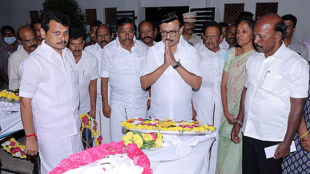 ಯಾವುದೇ ನಾಯಕರು ತಮ್ಮ ಅಭಿಮಾನಿಗಳ ಸಾವು ಬಯಸಲ್ಲ, ವದಂತಿ ಹರಡಬೇಡಿ: ಸ್ಟಾಲಿನ್