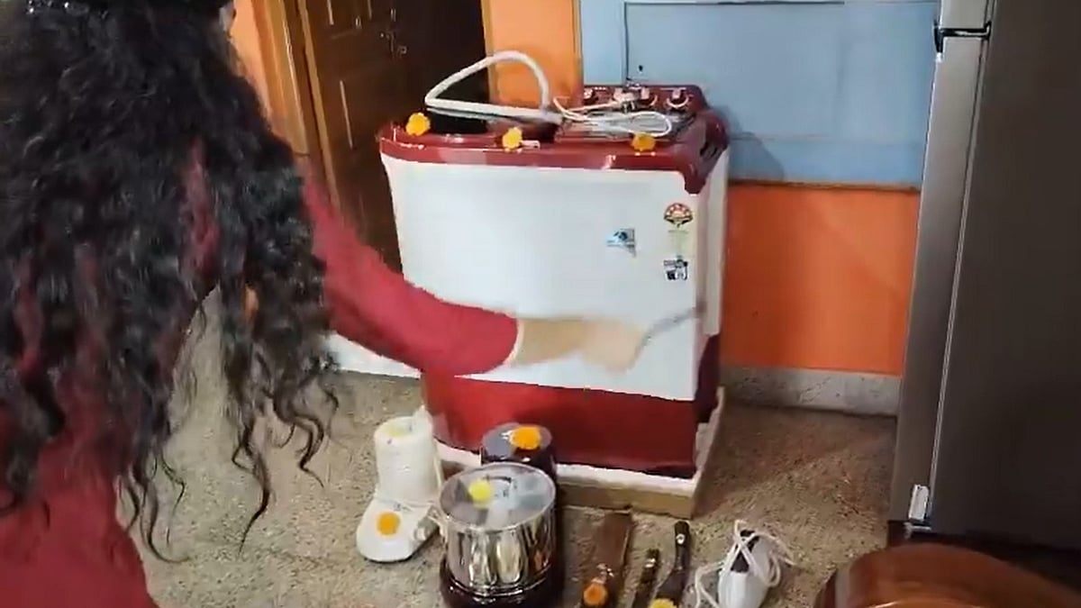 ಗೃಹಲಕ್ಷ್ಮಿ ಹಣದಿಂದ ವಾಷಿಂಗ್ ಮಷಿನ್ ಖರೀದಿ: ಮಹಿಳೆಯೊಬ್ಬರ ಸಂಭ್ರಮಕ್ಕೆ ಯೋಜನೆ ಕಾರಣವಾಗಿರುವುದು ಸಾರ್ಥಕ ತರಿಸಿದೆ ಎಂದ ಸಿಎಂ