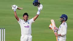1st Test: ವಿಂಡೀಸ್ ವಿರುದ್ಧ ಶತಕ ಸಿಡಿಸಿ ಆಯ್ಕೆದಾರರಿಗೆ Dhruv Jurel ಸಂದೇಶ; ರಿಷಬ್ ಪಂತ್ ಗೆ ಸಂಕಷ್ಟ?