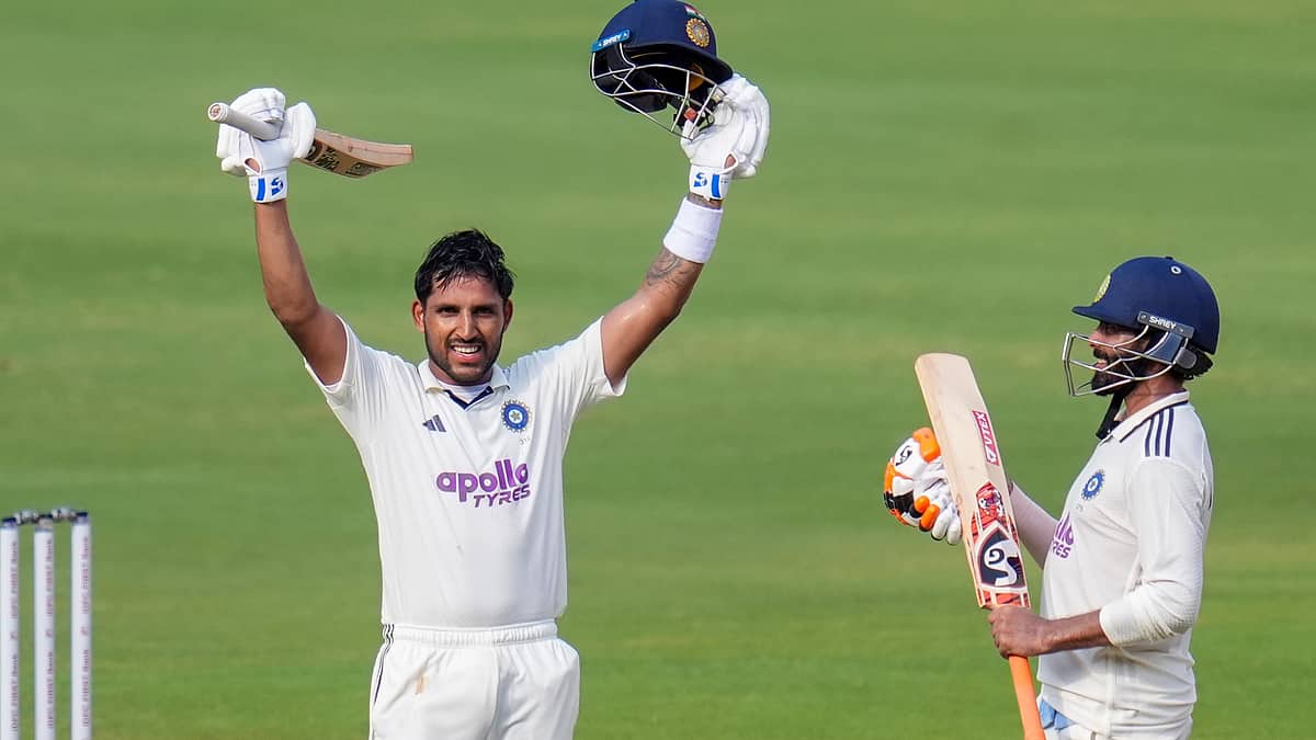 1st Test: ವಿಂಡೀಸ್ ವಿರುದ್ಧ ಶತಕ ಸಿಡಿಸಿ ಆಯ್ಕೆದಾರರಿಗೆ Dhruv Jurel ಸಂದೇಶ; ರಿಷಬ್ ಪಂತ್ ಗೆ ಸಂಕಷ್ಟ?