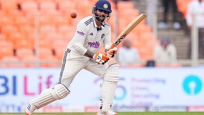 1st test: Ravindra Jadeja ಭರ್ಜರಿ ಬ್ಯಾಟಿಂಗ್; ಧೋನಿ, ಪಂತ್ ಇರುವ Elite ಗ್ರೂಪ್ ಸೇರ್ಪಡೆ!