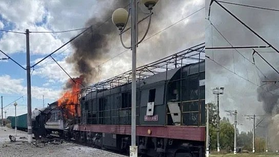 Russian strike: ಉಕ್ರೇನ್‌ ರೈಲು ನಿಲ್ದಾಣದಲ್ಲಿ ರಷ್ಯಾ 'ಡ್ರೋನ್' ದಾಳಿ; ಓರ್ವ ಸಾವು, 30 ಮಂದಿಗೆ ಗಾಯ! Video