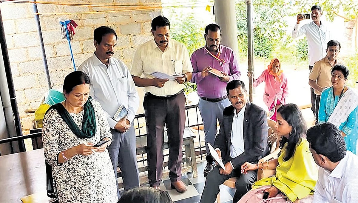 ಕಾಂಗ್ರೆಸ್ ಸರ್ಕಾರದ ವಿರುದ್ಧ ಜನಾಕ್ರೋಶ, ಆಡಳಿತ ವಿರೋಧಿ ಅಲೆ ಹೆಚ್ಚಳ; ಜಾತಿ ಸಮೀಕ್ಷೆ ವೇಳೆ ಬಹಿರಂಗ!