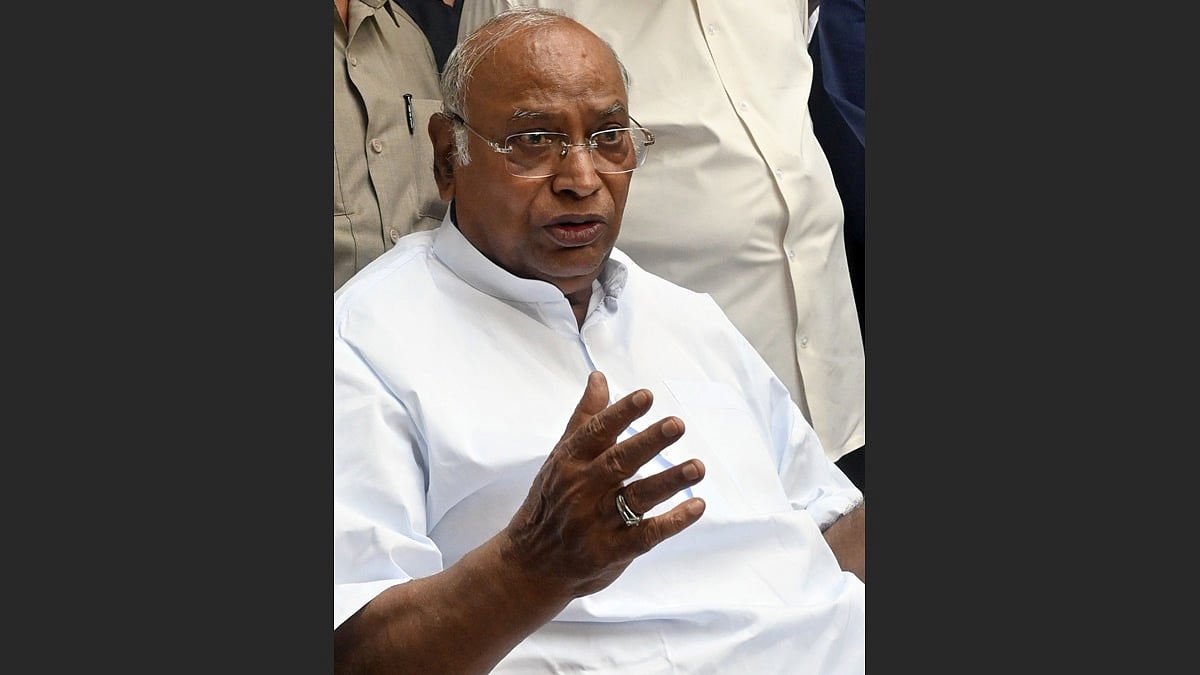 ಬಿಹಾರ ಚುನಾವಣೆ: ಸೀಟು ಹಂಚಿಕೆ ಬಿಕ್ಕಟ್ಟು 'ಪರಿಹರಿಸುವ' ವಿಶ್ವಾಸ ವ್ಯಕ್ತಪಡಿಸಿದ ಖರ್ಗೆ
