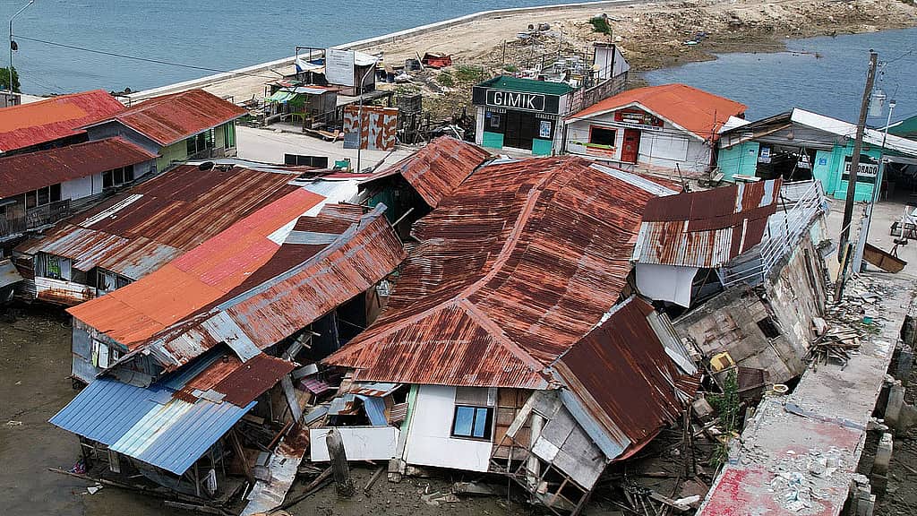 Tsunami: ದಕ್ಷಿಣ ಫಿಲಿಪೈನ್ಸ್ನಲ್ಲಿ 7.6 ತೀವ್ರತೆಯ ಭೂಕಂಪ; ಅಪಾಯಕಾರಿ ಸುನಾಮಿ ಎಚ್ಚರಿಕೆ!