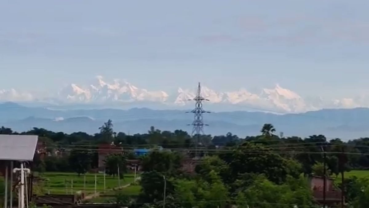 ಅತ್ಯಪರೂಪದ ದೃಶ್ಯ: ಬಿಹಾರದಿಂದಲೇ ಹಿಮಾಲಯ ದರ್ಶನ; Mount Everest ನೋಡಿ ಬಿಹಾರಿಗಳು ಪುಳಕಿತ! Video