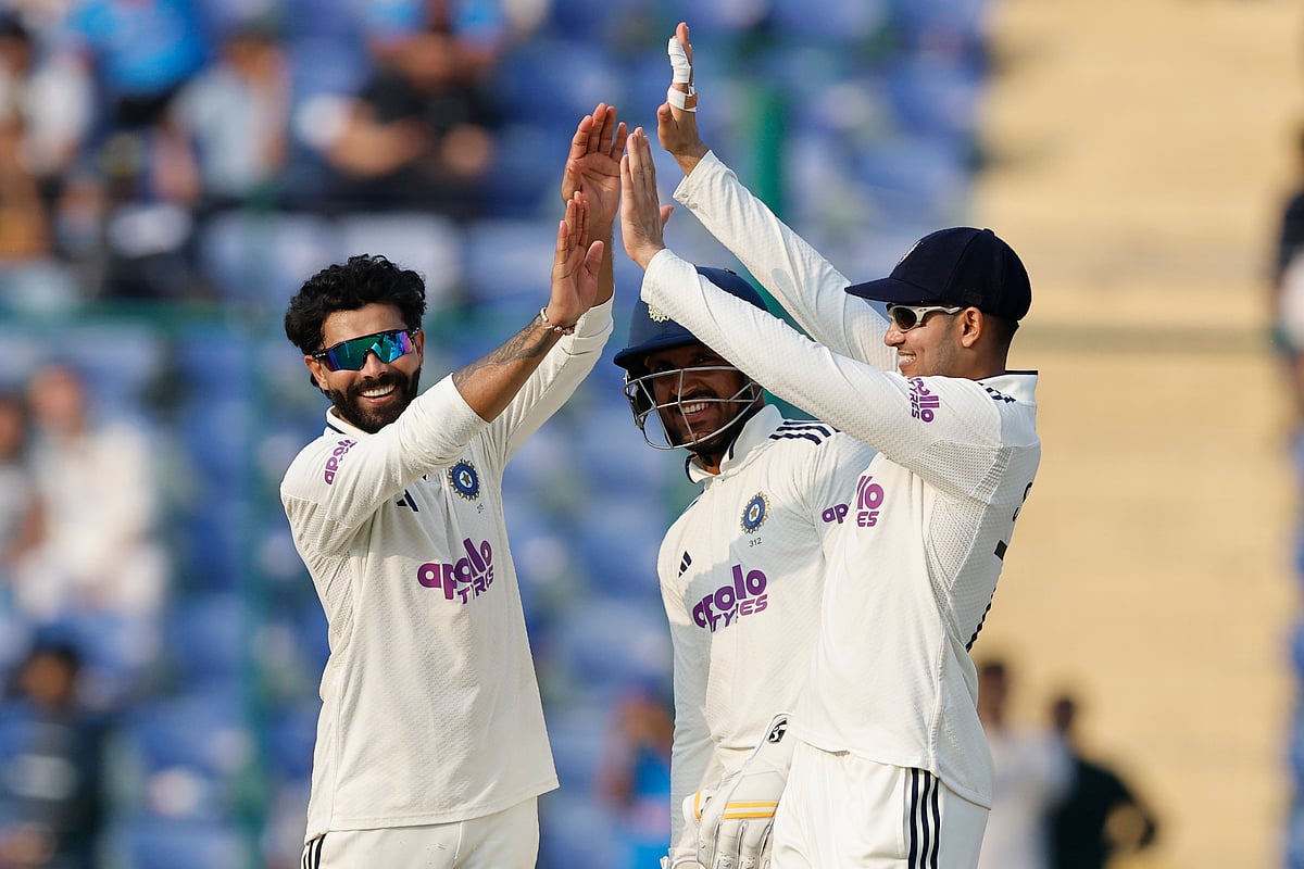 2nd Test, Day 2: ದಿನದಾಟ ಅಂತ್ಯ, ವಿಂಡೀಸ್ 140/4; 378 ರನ್ ಹಿನ್ನಡೆ; ಜಡೇಜಾಗೆ 3 ವಿಕೆಟ್