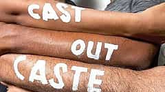 ಇದೆಂಥಾ ಕ್ರೌರ್ಯ: ಮದ್ಯ ಮಾರಾಟ ನಿಷೇಧ ಉಲ್ಲಂಘಿಸಿದ್ದ ಬ್ರಾಹ್ಮಣನ ಟೀಕಿಸಿ ಪೋಸ್ಟ್; OBC ವ್ಯಕ್ತಿಗೆ ಅದೇ ಬ್ರಾಹ್ಮಣನ ಪಾದ ತೊಳೆದು ನೀರು ಕುಡಿಯುವ ಶಿಕ್ಷೆ!